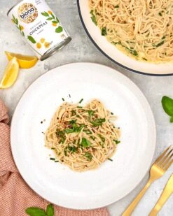 CHICKPEAS 4-PACK 7 CHICKPEAS 4-PACK -Fresh Spice Kitchen Biona Hummus Pasta 1 14942d23 de6d 46ab b5c5 5dd177abe97c