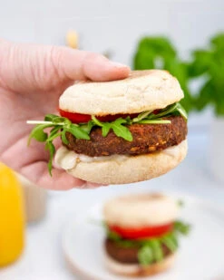 MUSHROOM BURGERS -Fresh Spice Kitchen Biona Mushroom Breakfast Muffin 6