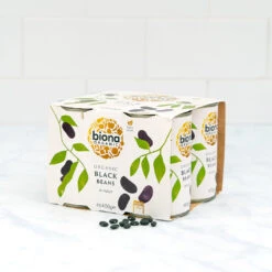 BLACK BEANS 4-PACK -Fresh Spice Kitchen Blackbeanslifestyleshot
