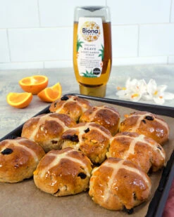 AGAVE LIGHT SYRUP -Fresh Spice Kitchen Hot Cross Buns 17